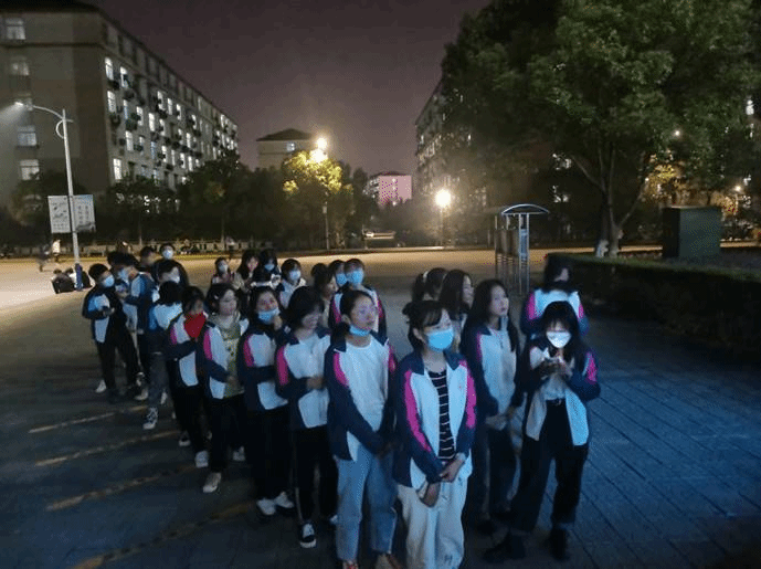 说明: http://vsb.jju.edu.cn:8080/_vsl/F8E47670D2CE283CDD7AE8CEEB2F60A3/76CCD228/154E4